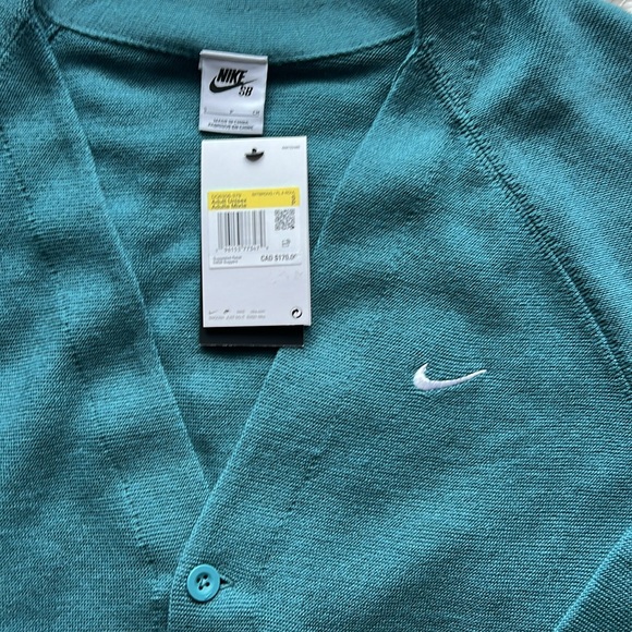 [BRAND NEW] Nike SB Cardigan - Picture 4 of 4